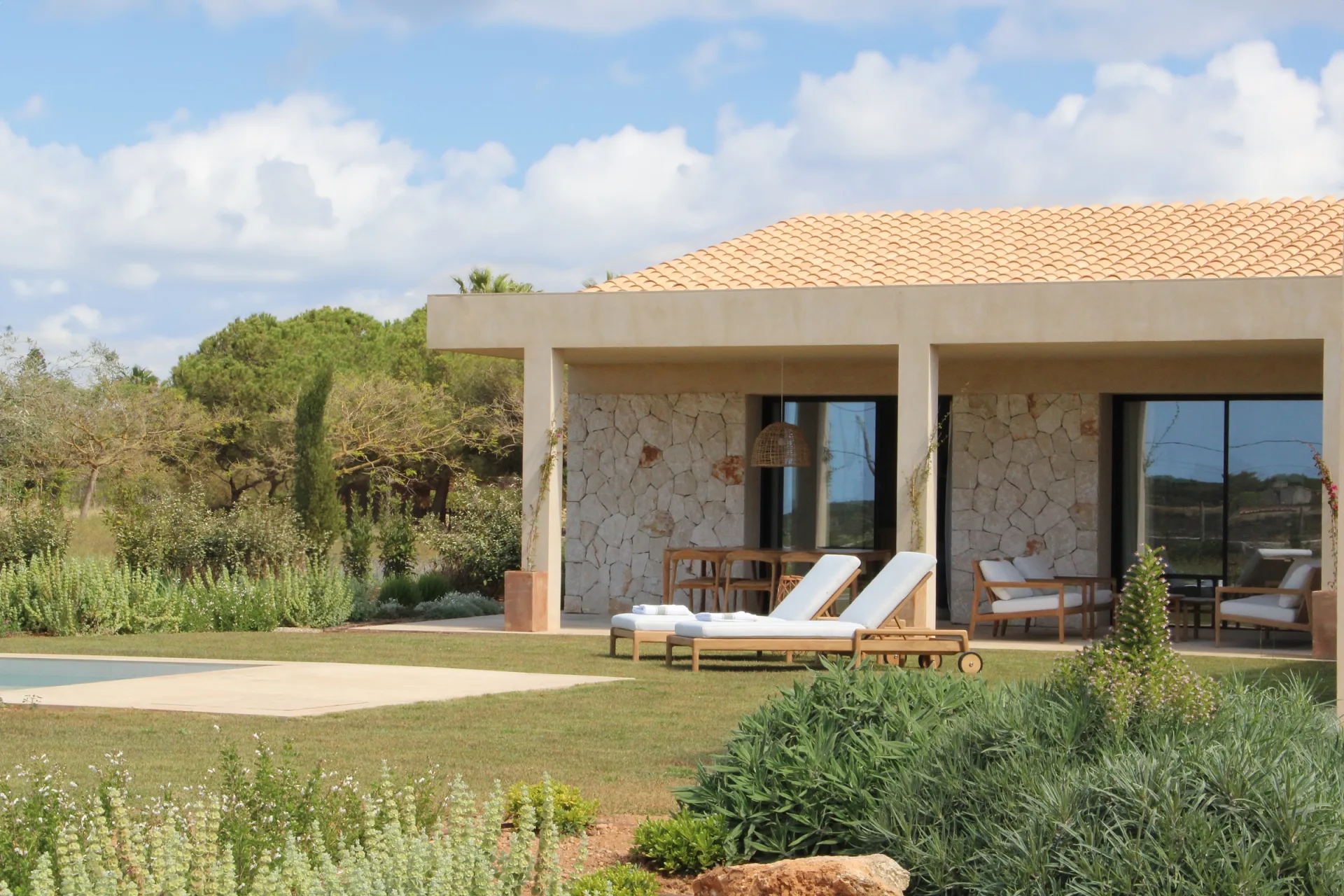 Casa de una planta con porche y jardín a las afueras de Sa Ràpita Casa de una planta con porche y jardín a las afueras de Sa Ràpita